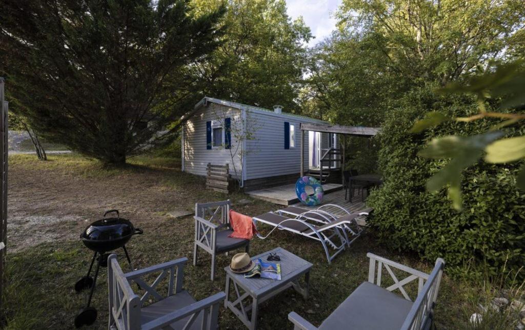 Camping Ushuaia Villages Au Bois Joli Andryes Exterior photo