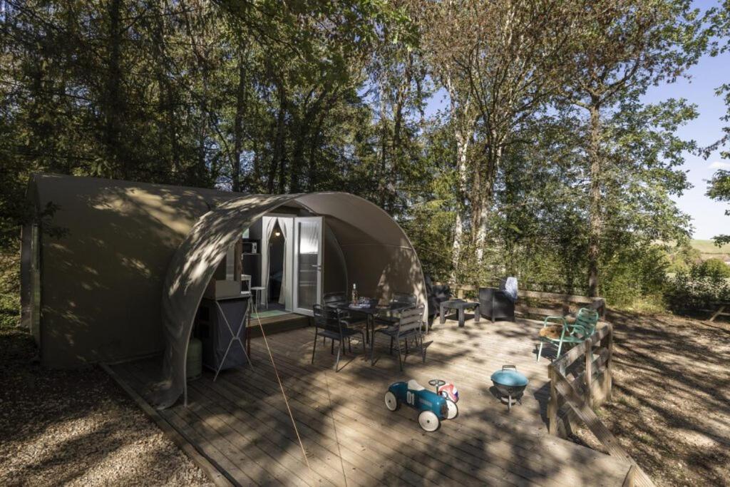 Camping Ushuaia Villages Au Bois Joli Andryes Exterior photo